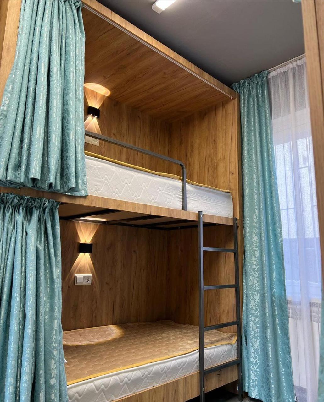 Hostel Edem Bishkek Tokoldosh Экстерьер фото